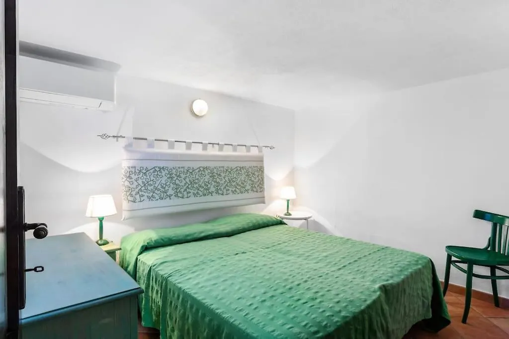 Villa Monique'S House -300 Meters To The Beach- Olbia